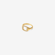 Load image into Gallery viewer, Alexandre Hekkers Signet Ring Vuota