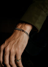 Load image into Gallery viewer, Bracelet Dettaglio - silver 925 & a gold 18 carats clasp set with an amethyst