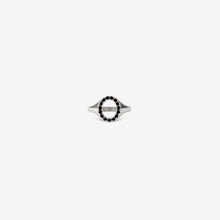 Load image into Gallery viewer, Alexandre Hekkers Signet Ring Vuota
